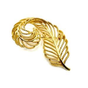 VTG Lisner 1960s - 1970s Vintage Gold Tone Open Weave Feather Plume Leaf Brooch